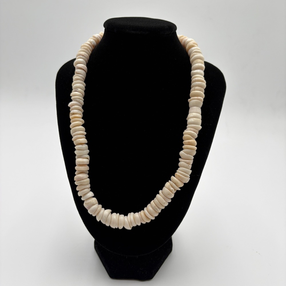 Vintage Shell Necklace 9" Ivory Colored Native American Style Natural Hawaiian‎